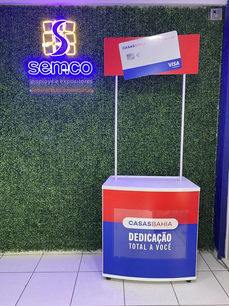 Balcão promocional personalizado Casas Bahia — Varejo e Grande Volume