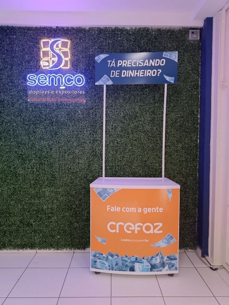 Balcão promocional personalizado Crefaz — Serviços Financeiros