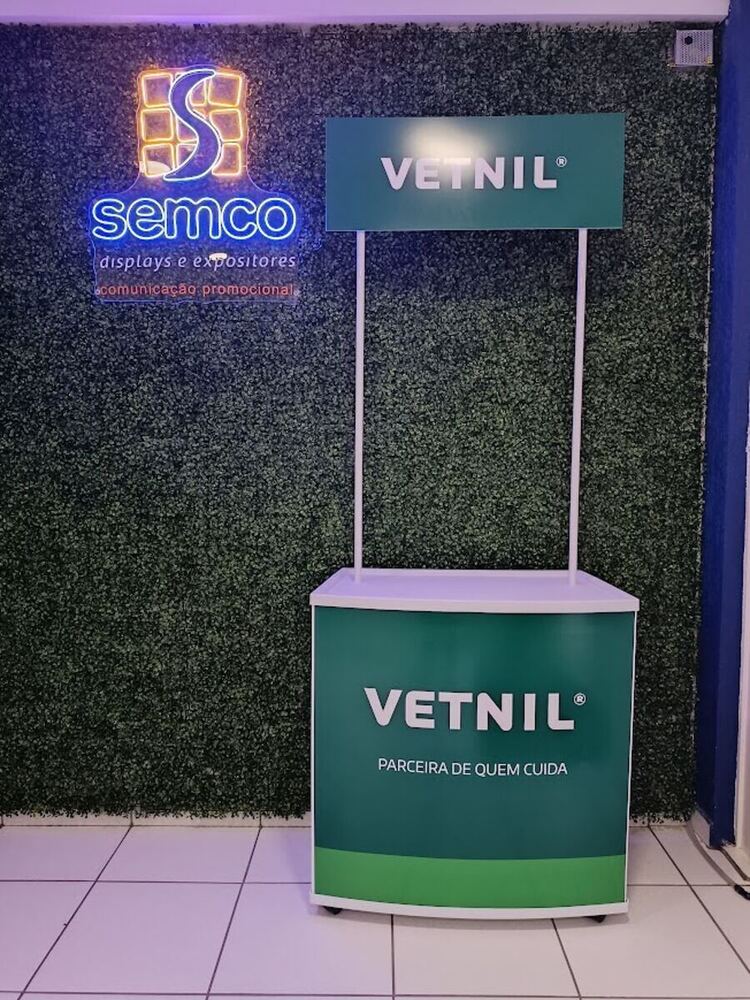 Balcão promocional personalizado Vetnil — Saúde Animal